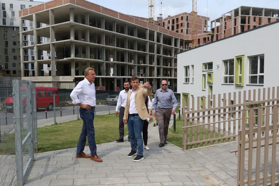 андрей садовый застройка львова