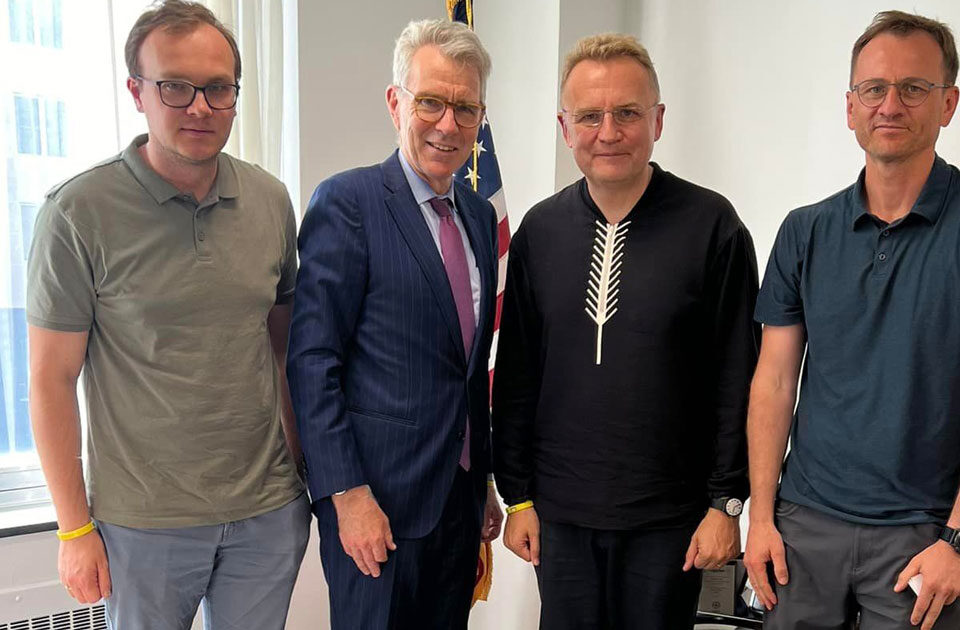 андрій садовий в сша